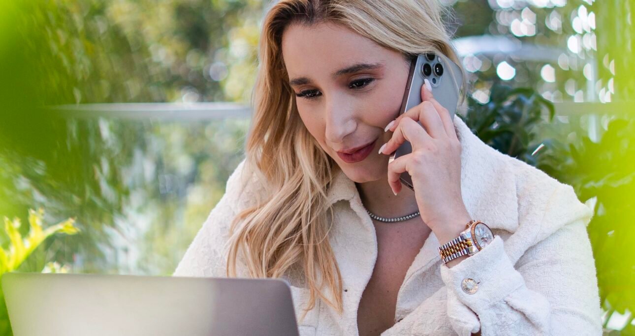 Personal Branding: 10 Powerful Ways to Elevate Your Career Through Visual Communication, Video, and Social Media Strategy